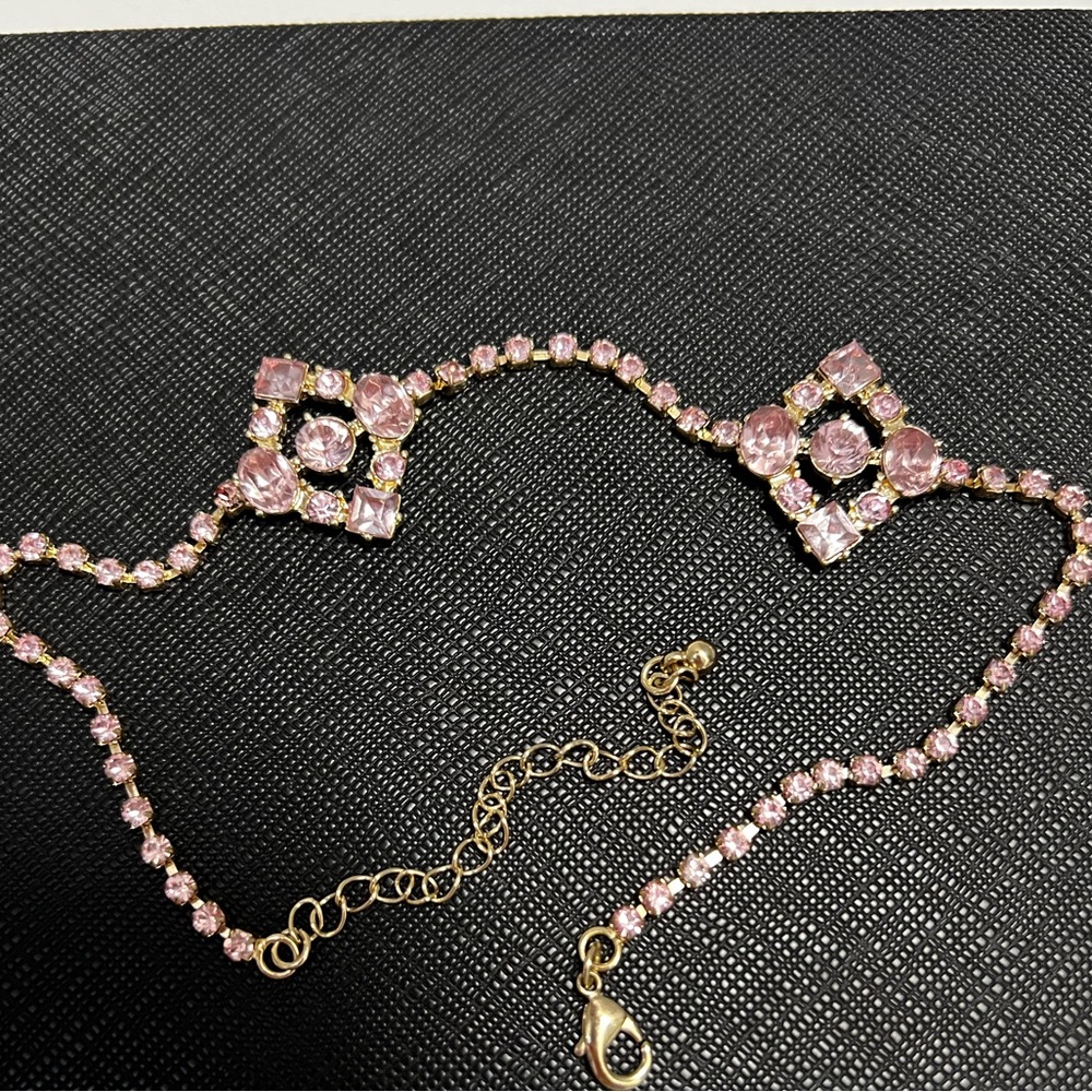 Pink Chocker
